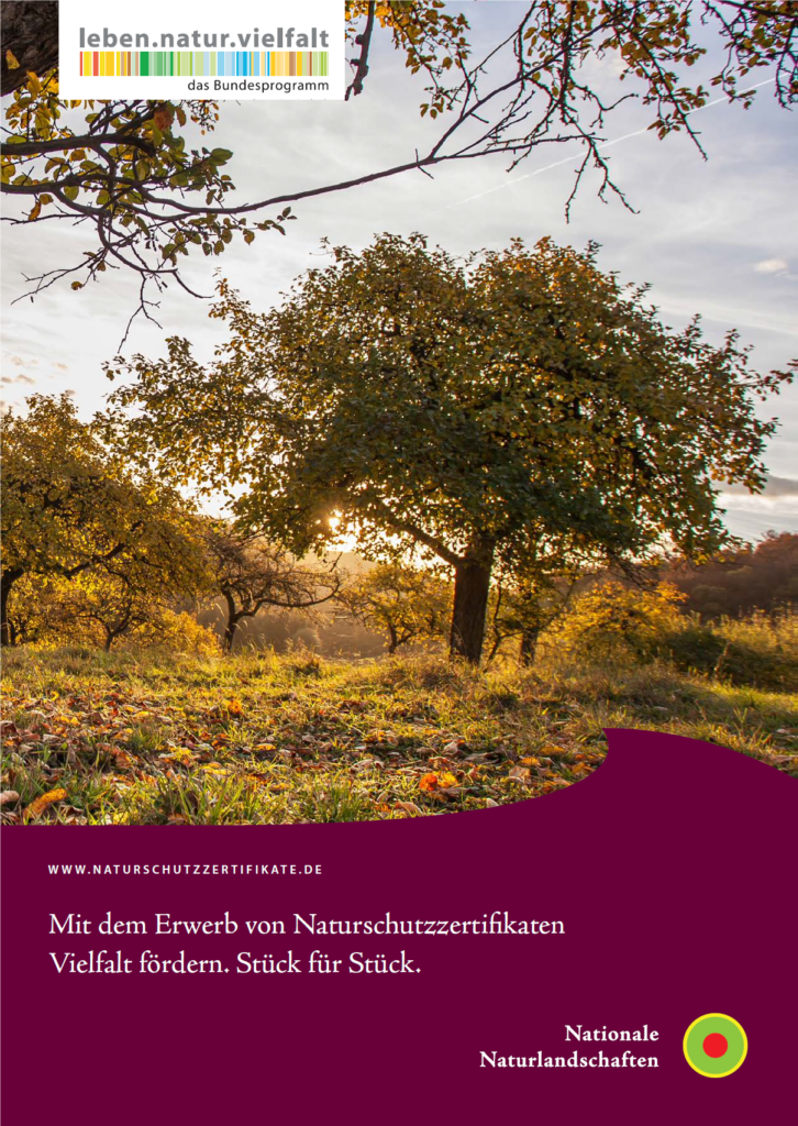 Titelblatt der Broschüre "Mit dem Erwerb von Naturschutzzertifikaten Vielfalt fördern"