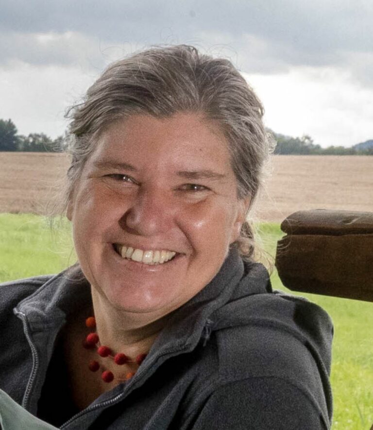 Dr. Sabine Stab