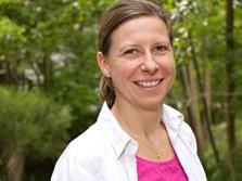 Foto von der lächelnden AG-Sprecherin Dr. Jana Chmieleski.