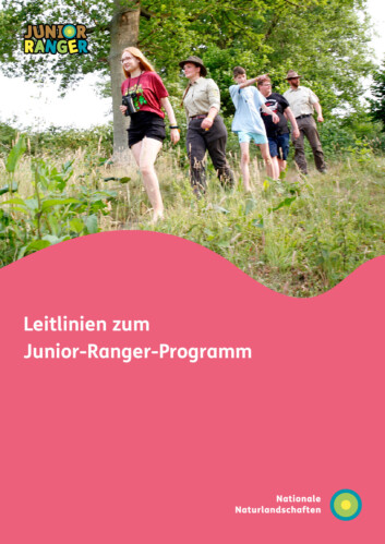 Titelblatt der Broschüre "Leitlinien zum Junior Ranger-Programm"