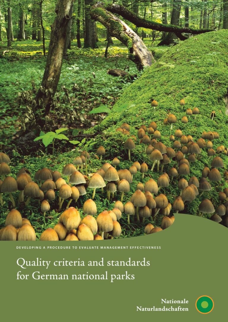 Titelblatt der Broschüre "Quality criteria and standards for German national parks"